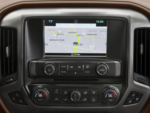 Used 2018 Chevrolet Silverado 1500 High Country AWD/4WD image 14