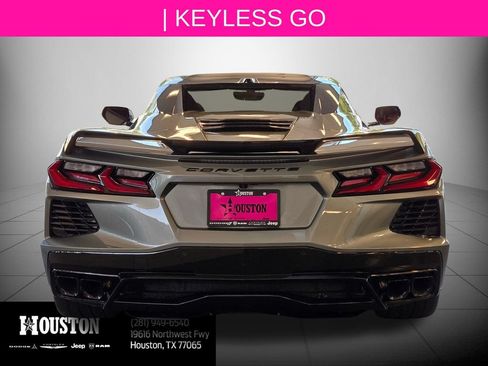 Used 2023 Chevrolet Corvette Stingray Premium Conv w/ Z51 Performance Package RWD image 5