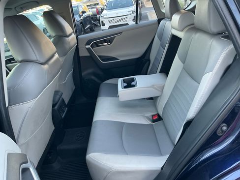 Used 2021 Toyota RAV4 Limited AWD/4WD image 17