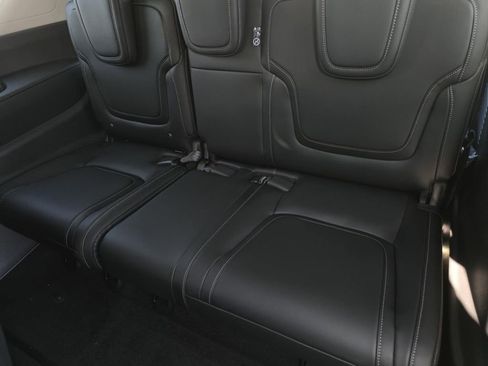 New 2026 Nissan Armada SV image 13