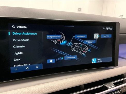 Used 2025 Hyundai Tucson SEL image 33