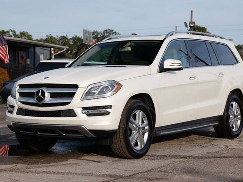 Used 2016 Mercedes-Benz GL 450 4MATIC image 3