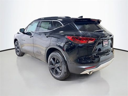 New 2026 Chevrolet Blazer LT image 10