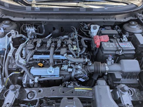 New 2025 Nissan Kicks Play S image 10