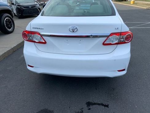 Used 2013 Toyota Corolla LE image 4