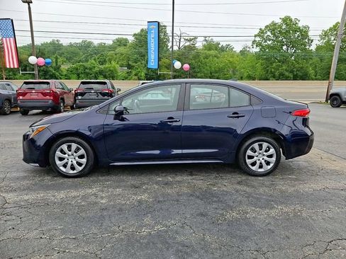 Used 2023 Toyota Corolla LE FWD image 8