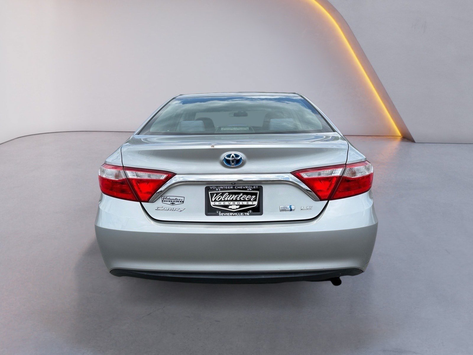 Used 2017 Toyota Camry LE FWD image 4