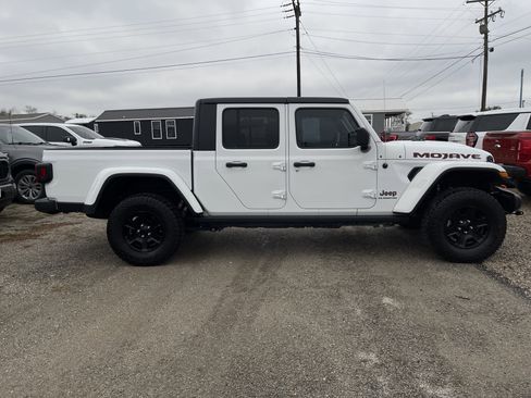 Used 2022 Jeep Gladiator Mojave w/ Auxiliary Switch Group image 3