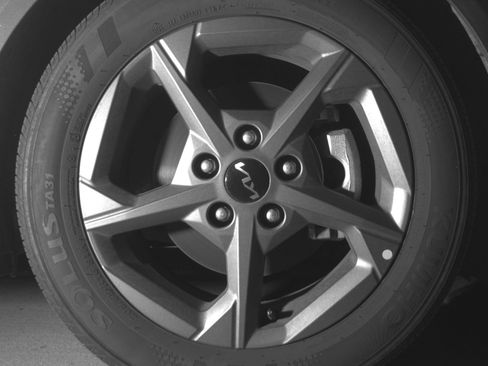 Used 2025 Kia K4 LXS image 13