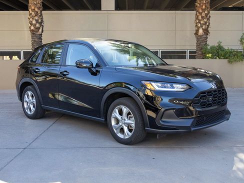 Used 2024 Honda HR-V LX image 7