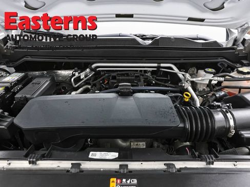 Used 2023 Chevrolet Colorado W/T RWD image 7