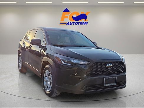 Certified 2022 Toyota Corolla Cross L image 7