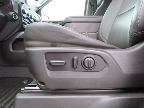 Used 2019 Chevrolet Silverado 1500 LTZ image 7