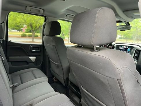 Used 2019 Chevrolet Silverado 1500 LT AWD/4WD image 19