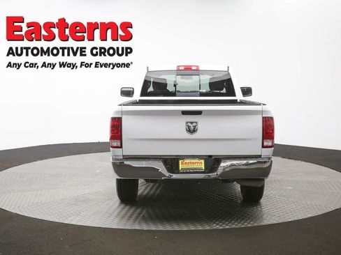 Used 2019 RAM 1500 Classic SLT image 33