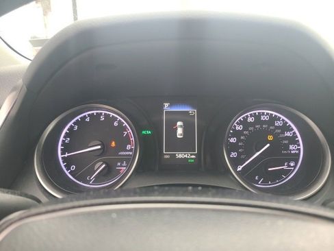 Used 2023 Toyota Camry SE image 24