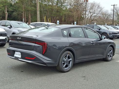 New 2026 Kia K4 FWD image 4