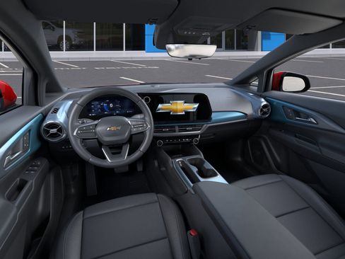 New 2026 Chevrolet Equinox EV LT image 39