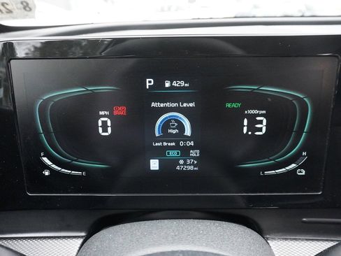 Used 2023 Kia Sportage LX image 36