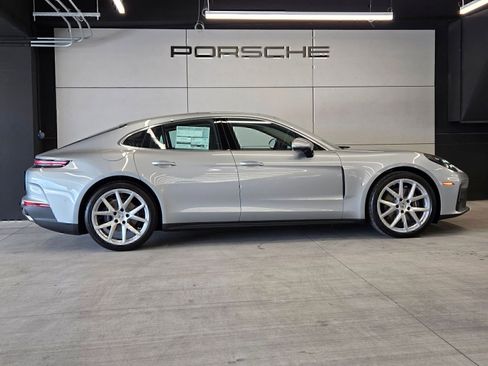 Certified 2026 Porsche Panamera RWD image 27