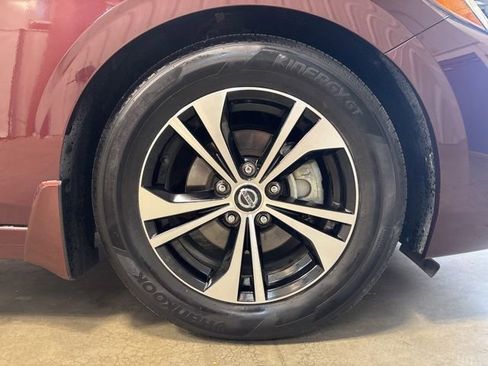 Used 2020 Nissan Sentra SV w/ Electronics Package FWD image 11