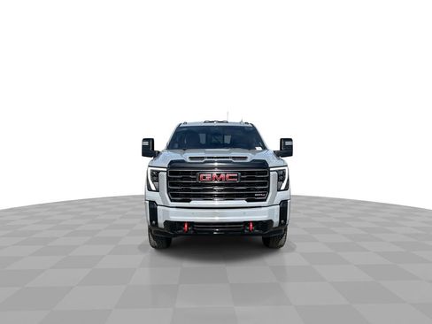 Used 2025 GMC Sierra 2500 AT4 w/ Technology Package image 3
