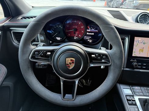 Used 2017 Porsche Macan GTS image 26