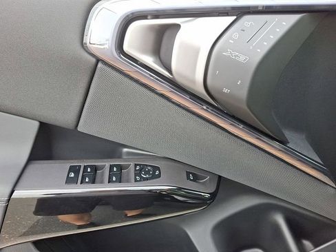 New 2026 BMW X3 xDrive30 w/ Convenience Package image 12