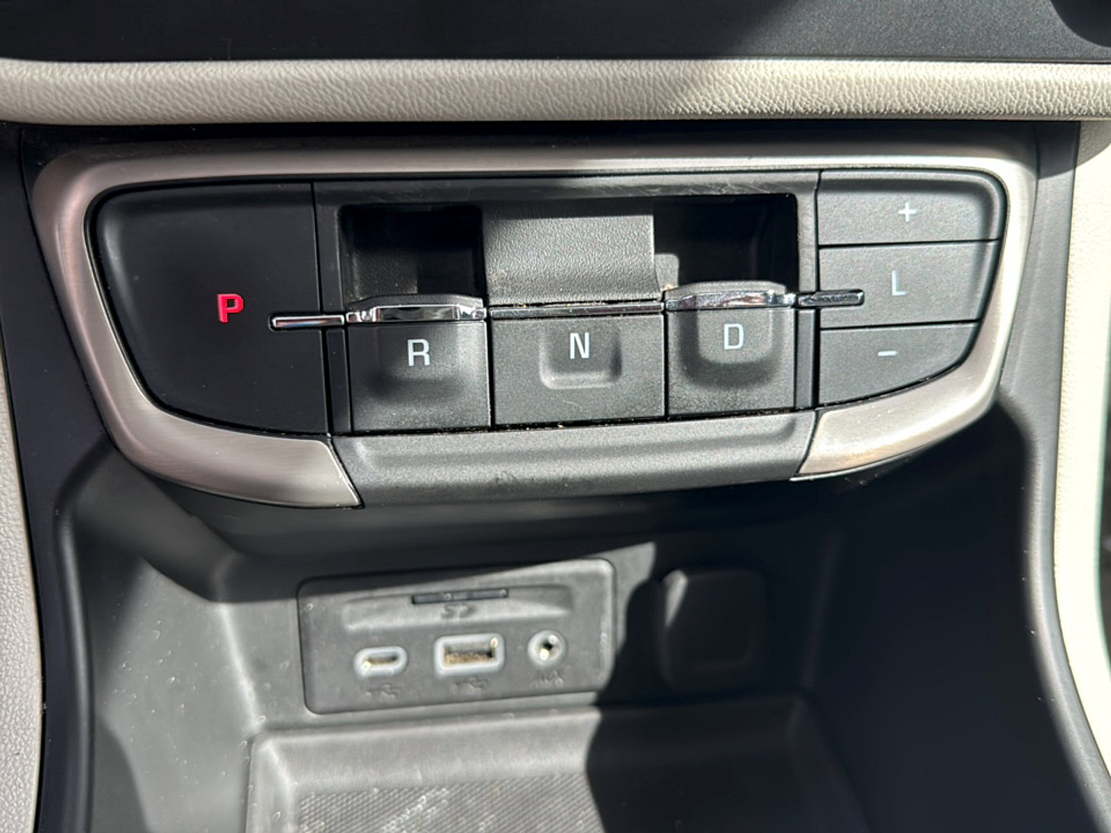 Used 2022 GMC Terrain Denali AWD/4WD image 13