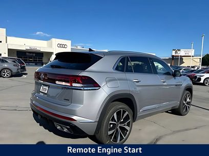 New 2026 Volkswagen Atlas Cross Sport SEL Premium R-Line