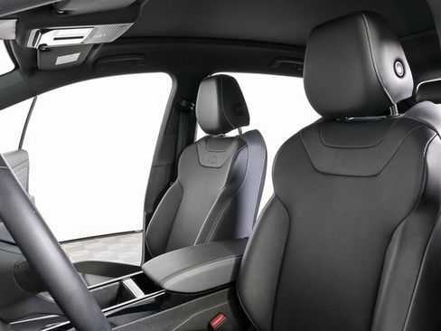 Certified 2023 Volkswagen ID.4 Pro S Plus image 5