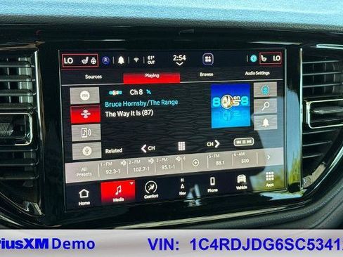 Used 2025 Dodge Durango GT AWD/4WD image 42