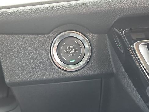 New 2026 Chevrolet Traverse LT w/ Midnight/Sport Edition FWD image 18