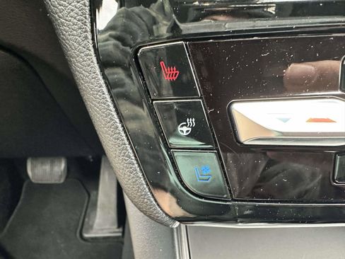 Used 2021 Ford Explorer Limited w/ Equipment Group 301A image 26