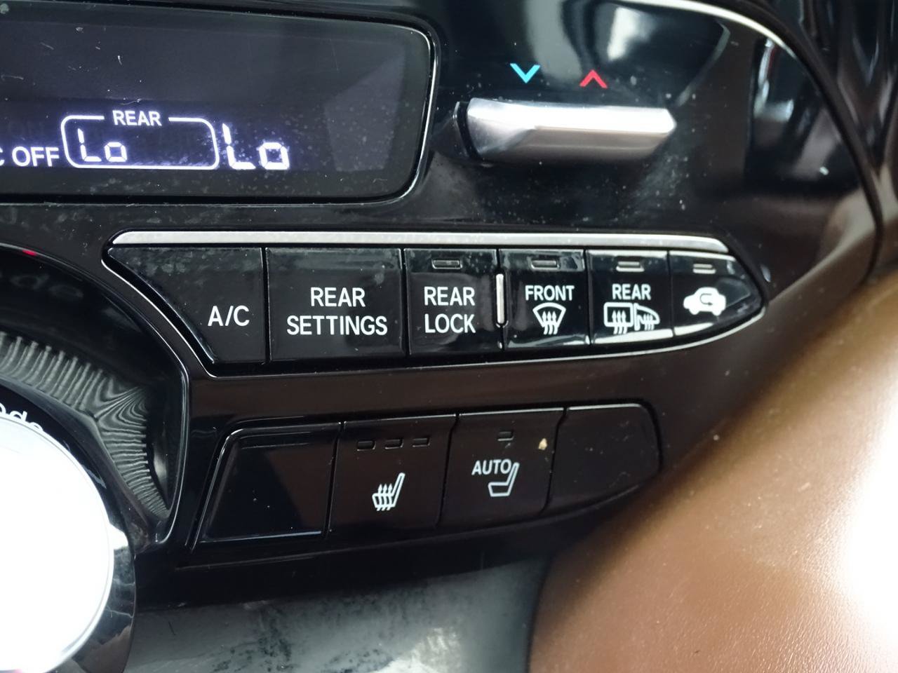 Used 2025 Acura MDX w/ Technology Package AWD/4WD image 41