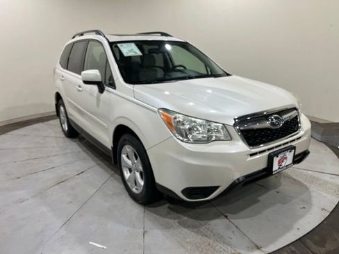 Used 2014 Subaru Forester 2.5i Premium w/ All-Weather Package image 2