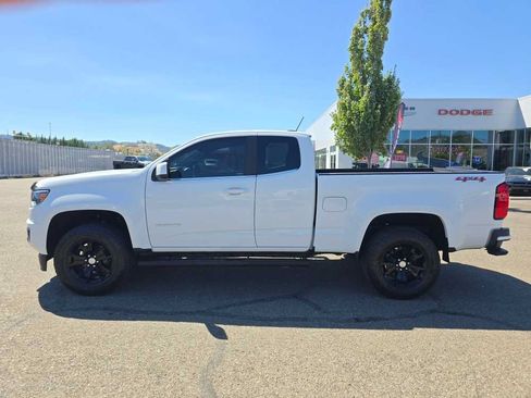 Used 2020 Chevrolet Colorado LT w/ Safety Package AWD/4WD image 2