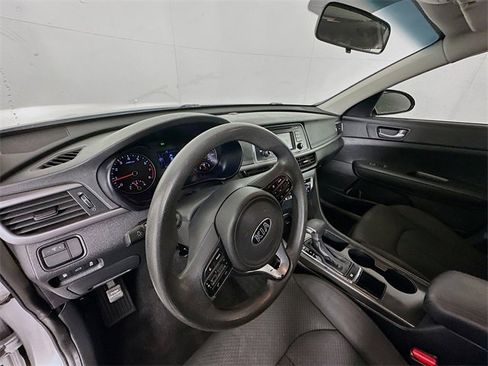 Used 2016 Kia Optima LX w/ Option Group 014 image 9