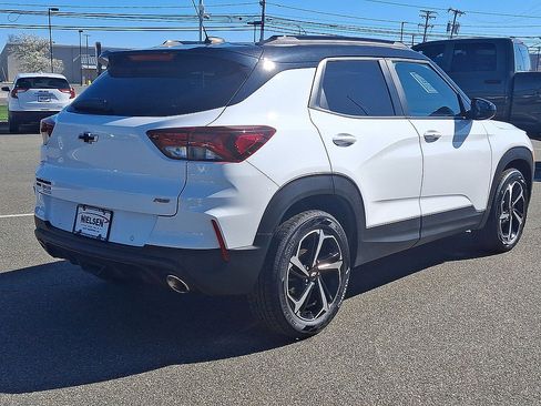 Used 2021 Chevrolet TrailBlazer RS w/ Convenience Package AWD/4WD image 25