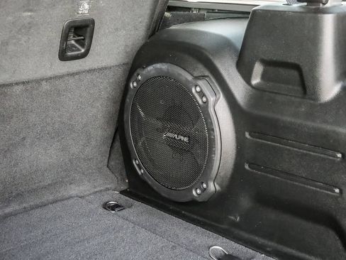 Used 2021 Jeep Wrangler Unlimited Sahara AWD/4WD image 73