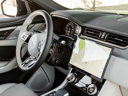 New 2026 Jaguar F-PACE R-Dynamic S AWD/4WD image 29