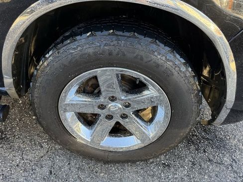 Used 2011 RAM 1500 Sport w/ Remote Start & Security Group image 15