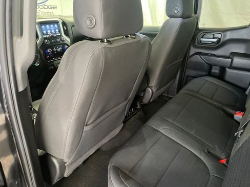 Used 2021 Chevrolet Silverado 1500 LT w/ Convenience Package II image 43