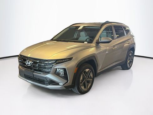 Used 2025 Hyundai Tucson SEL AWD/4WD image 3