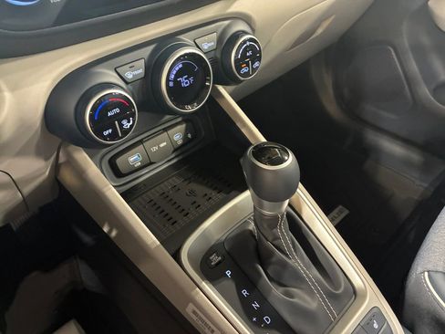 New 2026 Hyundai Venue SEL image 24