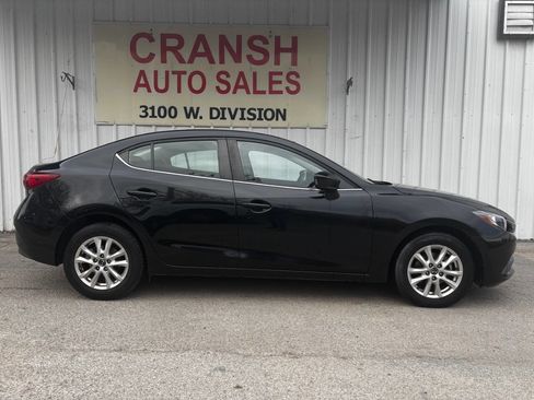 Used 2016 MAZDA MAZDA3 i Sport w/ Preferred Equipment Package image 1
