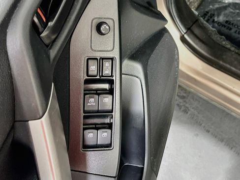 Used 2016 Subaru Forester 2.5i w/ Popular Package #1 AWD/4WD image 17