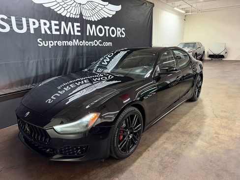 Used 2018 Maserati Ghibli image 4