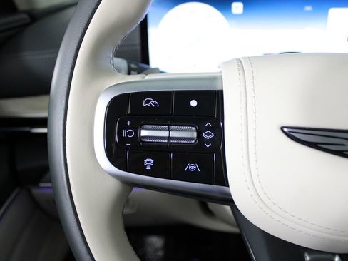 Used 2025 Genesis GV80 3.5T Prestige image 27