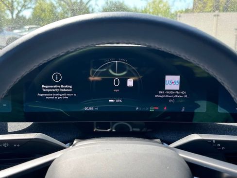 Used 2023 Lucid Air Pure AWD/4WD image 32